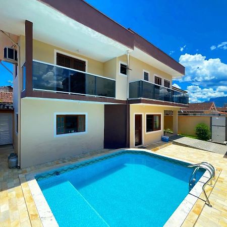 Vila Casa Centro Com Piscina Ubatuba Exteriér fotografie